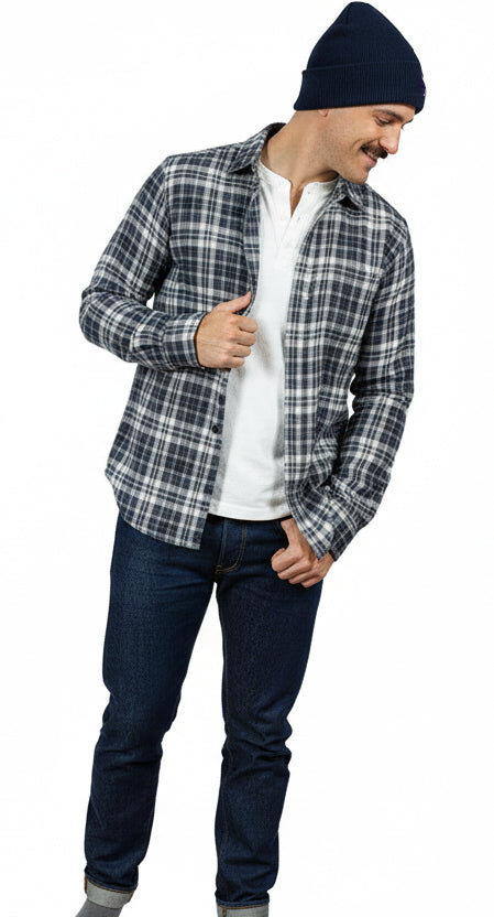 GIFT SET in Blue & Grey: Flannel, Hat & Socks