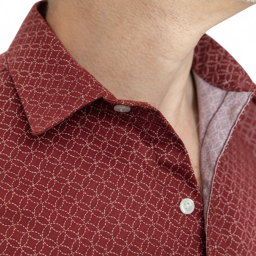 ETHAN Long Sleeve Shirt in Brick Red Geometric Floral (SIZE M)