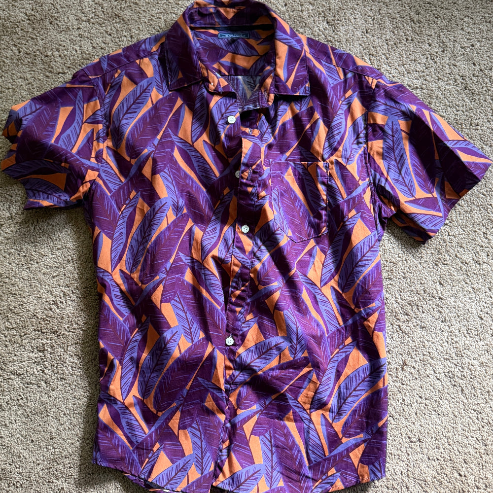 Sample Sale EPS11 : Purple Tropical Print Short Sleeve Shirt: Size SMALL