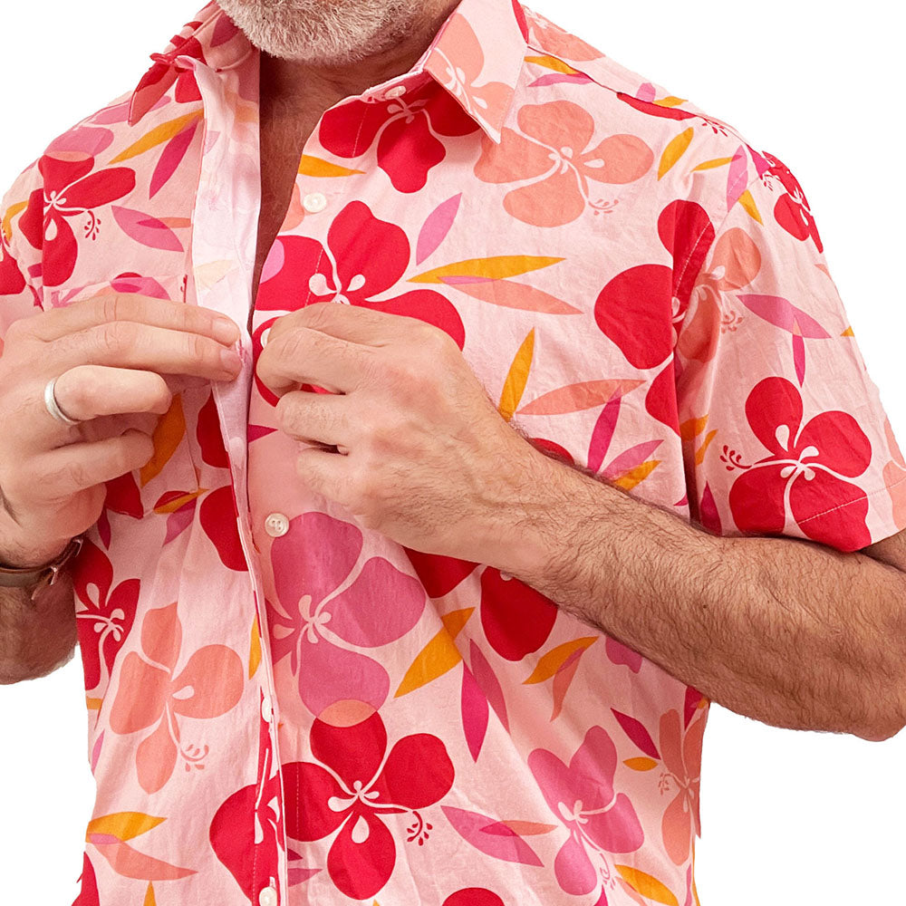 SAMUELSON Short Sleeve Shirt in Pink, Red &amp; Gold Hibiscus Floral Print