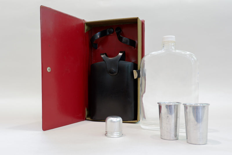 "How to Develop Courage & Self Confidence" Travel Flask Set