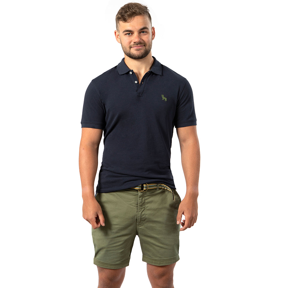 blue shirt green shorts